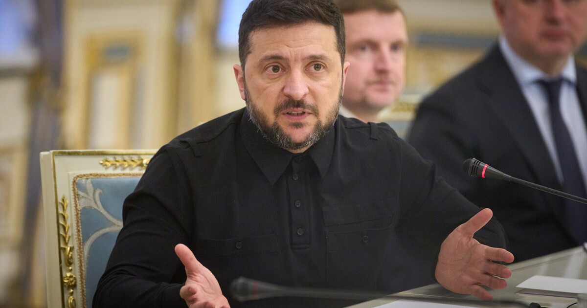 La politica votata alla resistenza non tiene Zelensky al riparo dai guai interni La politica votata alla resistenza non tiene Zelensky al riparo dai guai interni