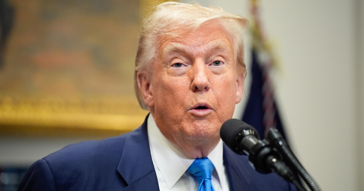 I dazi di Trump scivolano sulle banane I dazi di Trump scivolano sulle banane