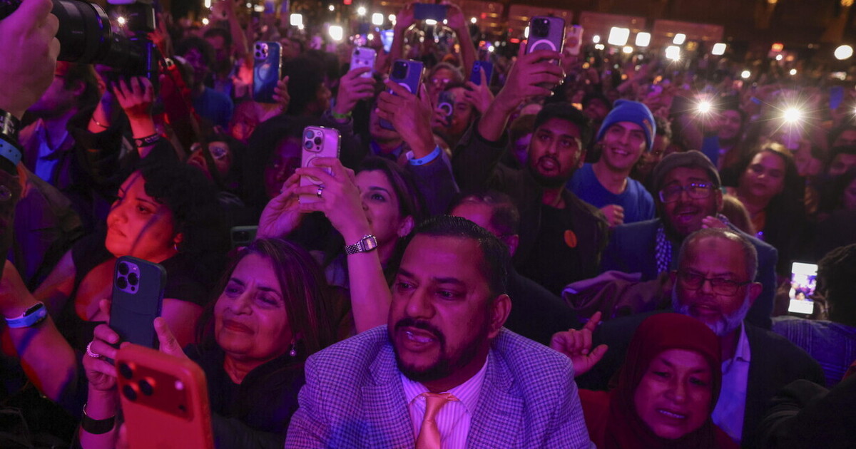 La metamorfosi delle metropoli e la sfida delle città plurali La metamorfosi delle metropoli e la sfida delle città plurali