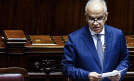 Il Pd riscopre la sicurezza ma a Bologna si oppone alla gara Virtus-Maccabi. La linea Viminale: “Si gioca”