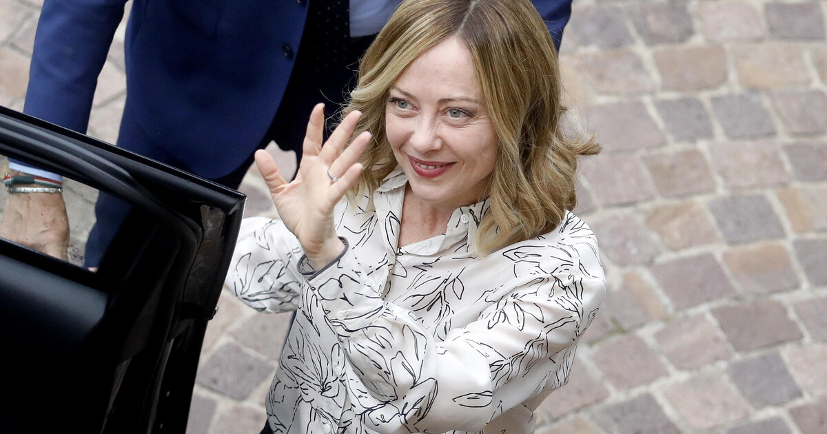 garofani non ha mai detto che serve un provvidenziale scossone per fermare meloni