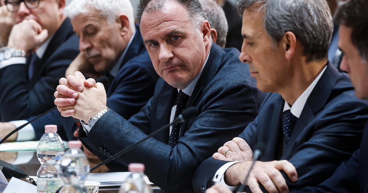 La Lega rilancia il Piano Casa. Ma Confindustria non si fida e fa da sé