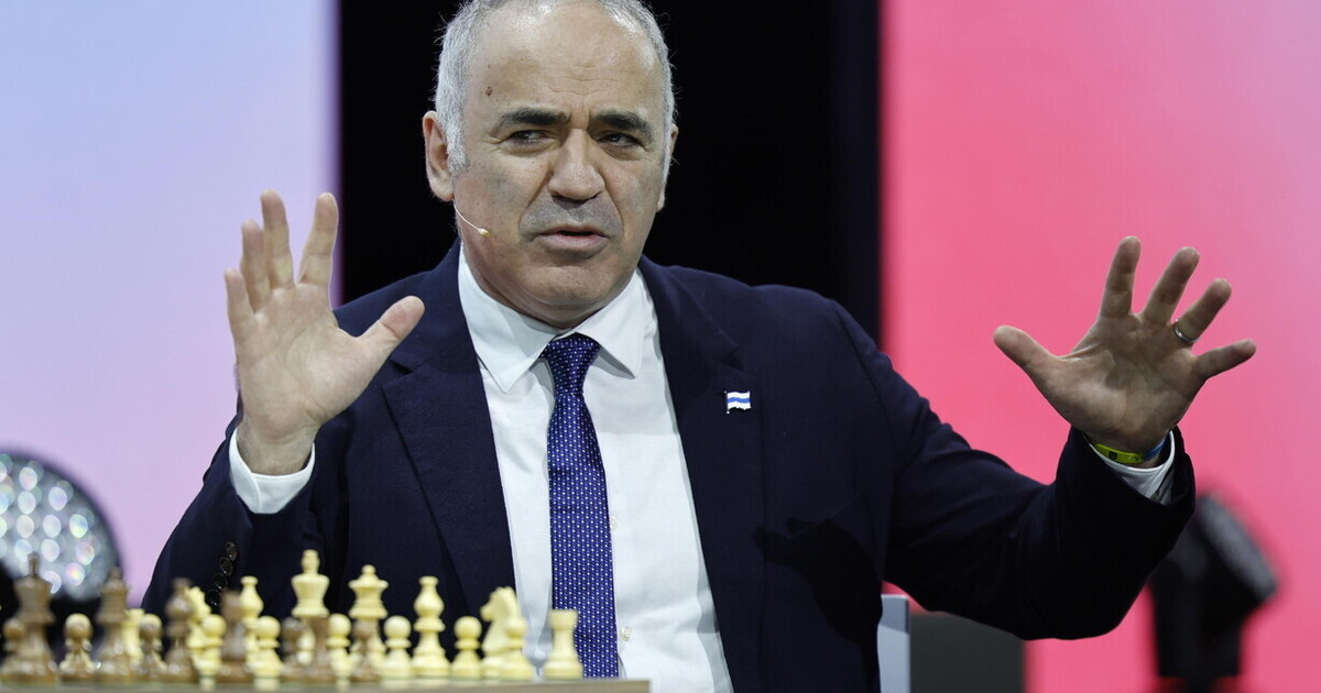 La Nato deve tutto al sacrificio dell’Ucraina, dice Kasparov La Nato deve tutto al sacrificio dell’Ucraina, dice Kasparov