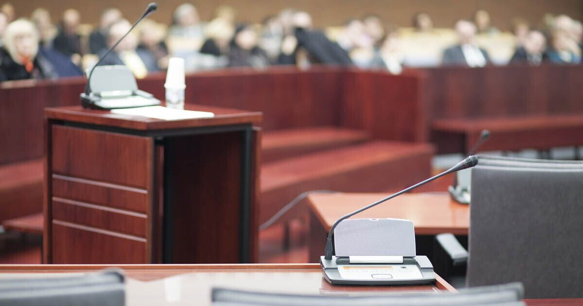 Più che separare le carriere si cambi il modo in cui si fanno i processi