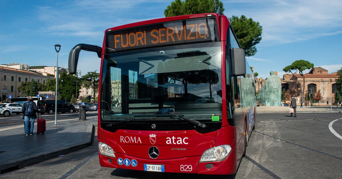 Sciopero generale: oggi possibili disagi per trasporti, scuola e informazione