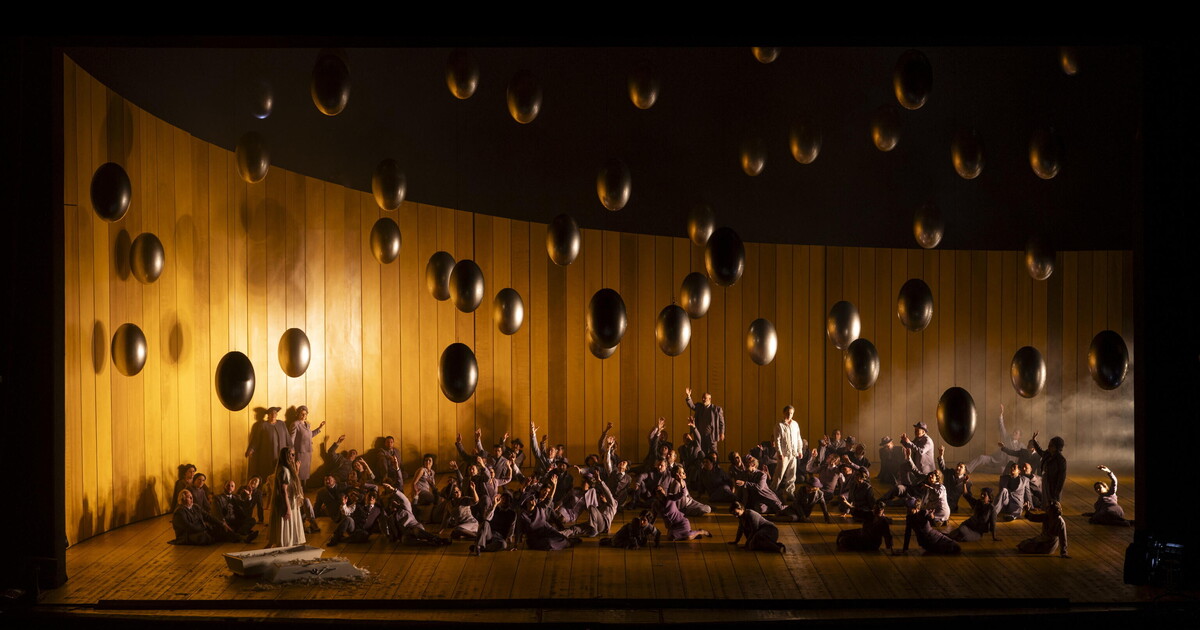 Il Lohengrin di Roma secondo Michieletto esplicita l’epica della bellezza contemporanea