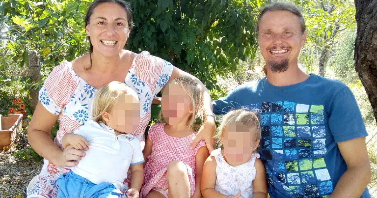 Bosco di incanto e disincanto. La famiglia austro abruzzese e un caso che mette in disaccordo tutti