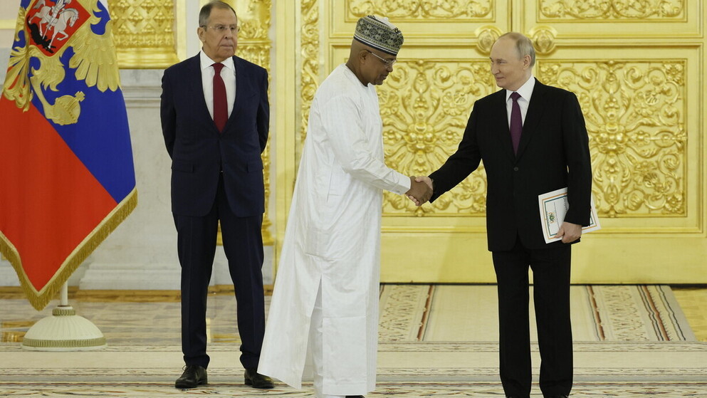 L’uranio del Niger viaggia verso Mosca (se i jihadisti lo fanno passare)