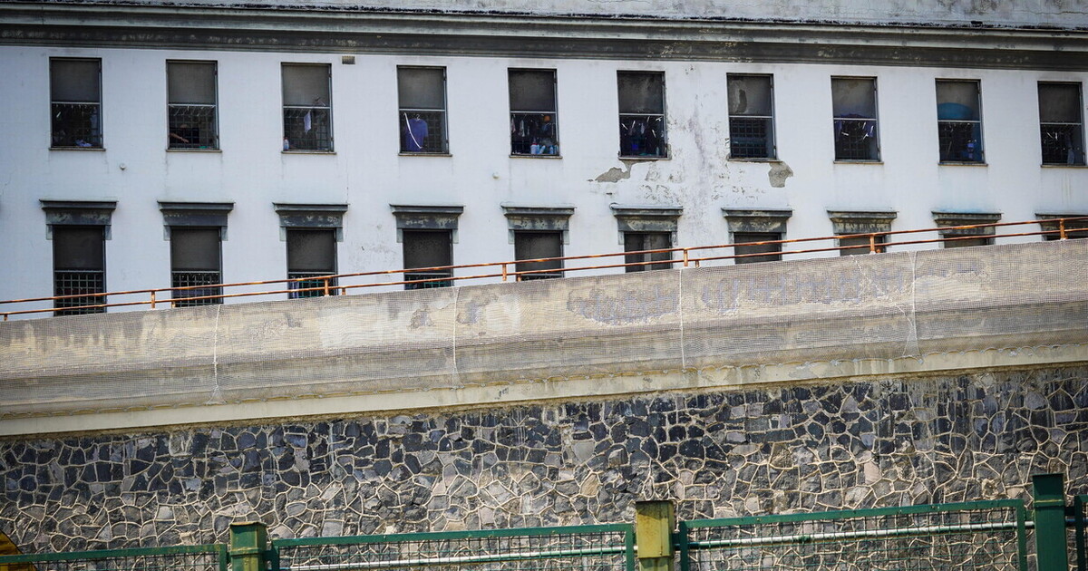 Tutta questa visibilità non ha allargato di un millimetro lo spazio di vita in carcere