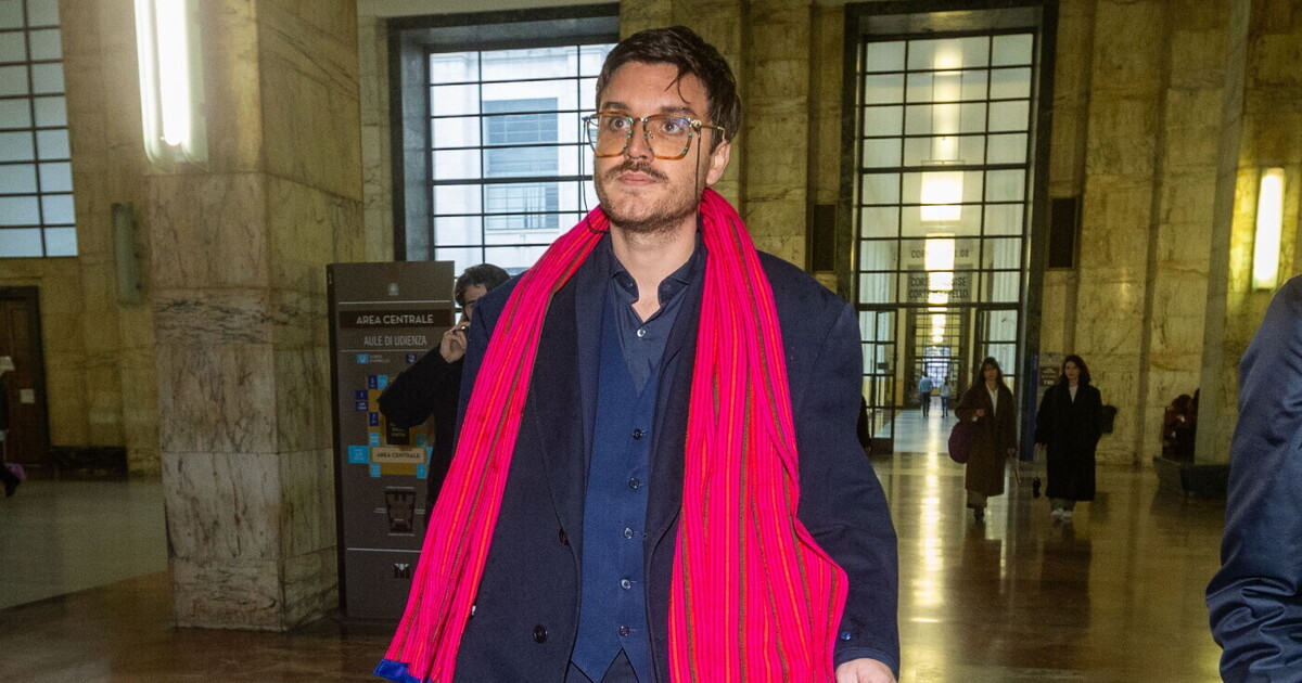 Leonardo Caffo: "Più libri più liberi? Polemica idiota. L