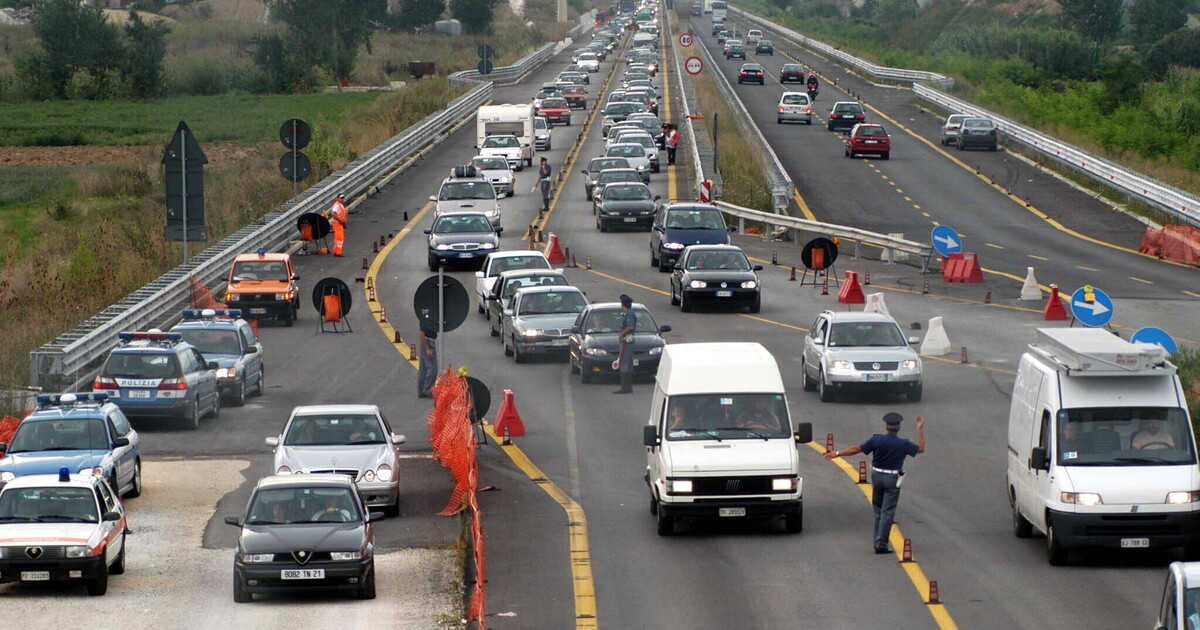 La sinistra progressista che non vede il progresso neanche nelle autostrade