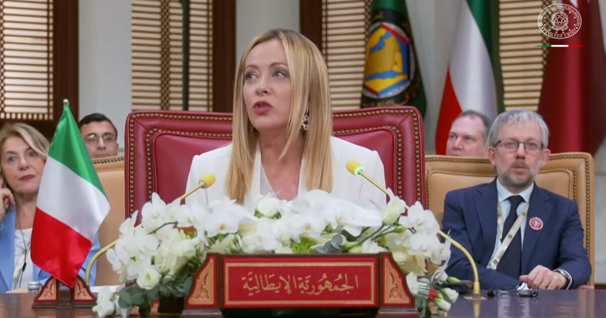 Meloni la volenterosa, con Zelensky, la Ue (e Trump). La trincea di Crosetto contro la propaganda "no Difesa"