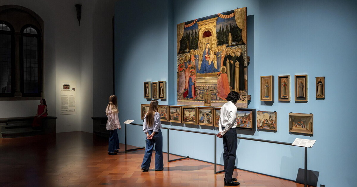 la smania di fotografare il beato angelico il paradosso della reliquia digitale