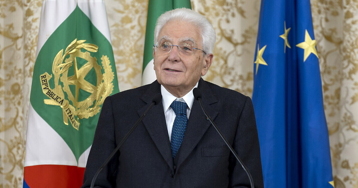 Mattarella: "In alcune carceri le condizioni sono del tutto inaccettabili"