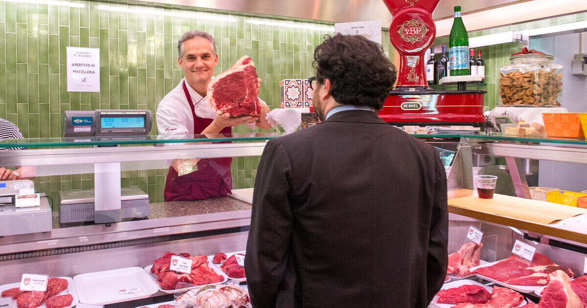Carne di cavallo fuori legge? Così la proposta di Eleonora Evi (Pd) minaccia molte ricette tipiche Carne di cavallo fuori legge? Così la proposta di Eleonora Evi (Pd) minaccia molte ricette tipiche