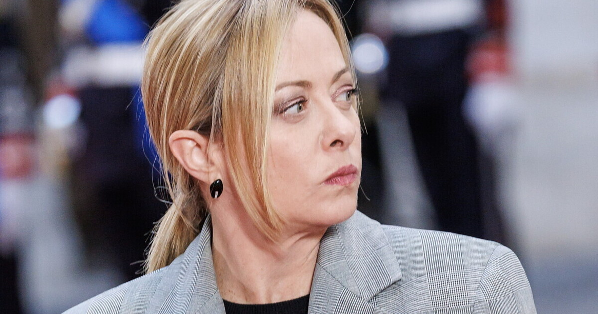 La Repubblica e Meloni, la premier "loda" Kryakou l La Repubblica e Meloni, la premier "loda" Kryakou l