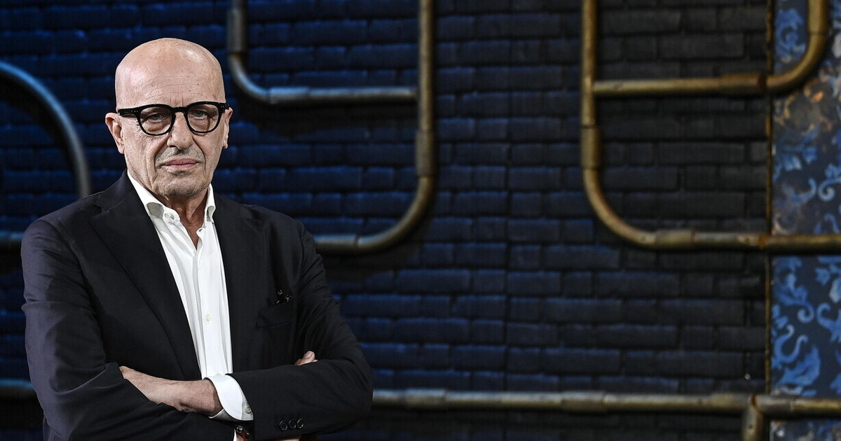 A Natale un programma Mediaset di Sallusti, che torna con un nuovo libro sulla giustizia A Natale un programma Mediaset di Sallusti, che torna con un nuovo libro sulla giustizia