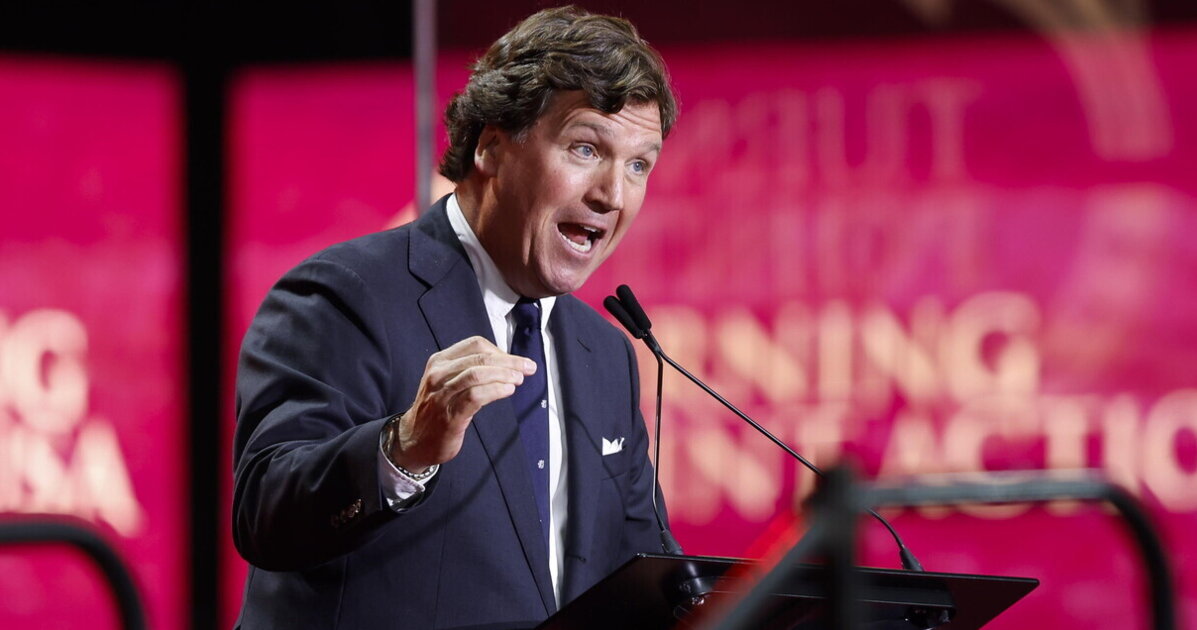 carlson fuentes e l8217agenda sempre pi249 intransigente dell8217america first da Ilfoglio.it carlson fuentes e l8217agenda sempre pi249 intransigente dell8217america first