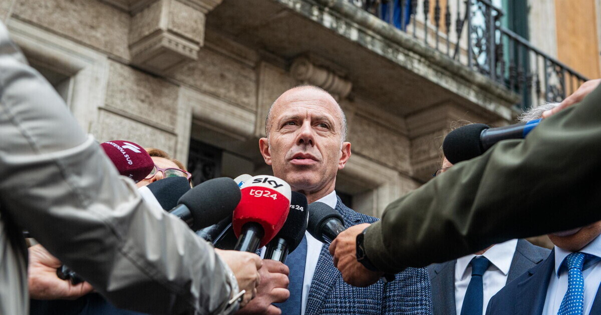 Romeo (Lega): “E’ Maria Zakharova che strumentalizza Salvini. Con Fontana? Nessun contrasto” Romeo (Lega): “E’ Maria Zakharova che strumentalizza Salvini. Con Fontana? Nessun contrasto”