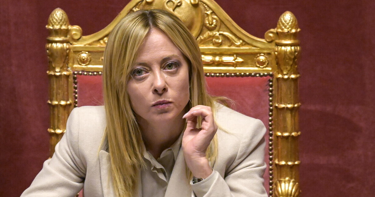 chi sta con la difesa dell8217europa e chi sta un po8217 a met224 strada da Ilfoglio.it chi sta con la difesa dell8217europa e chi sta un po8217 a met224 strada