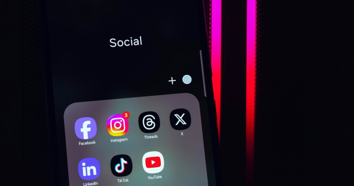 Tra reel e social la comunicazione delle Gen Z e Alpha è immediata, ma non superficiale come sembra