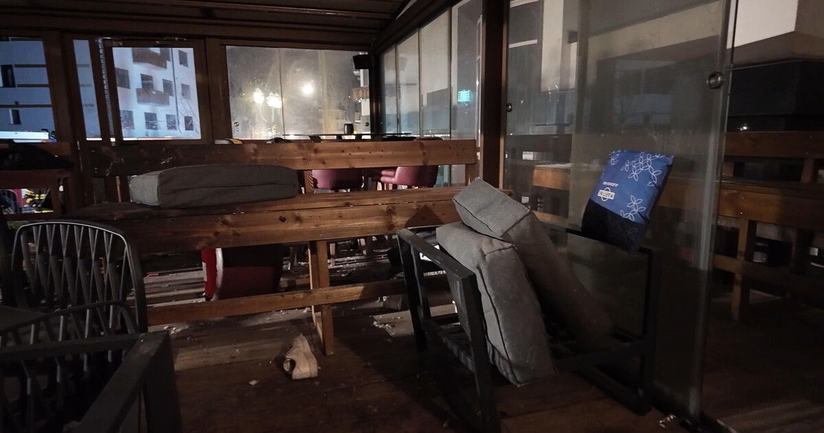 Le immagini del bar Constellation a Crans Montana, in Svizzera, dopo il rogo di Capodanno