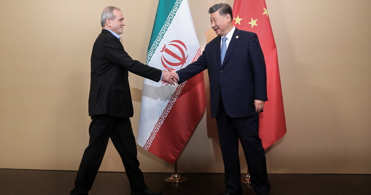 Non solo petrolio: perché per la Cina l’Iran pesa più del Venezuela Non solo petrolio: perché per la Cina l’Iran pesa più del Venezuela