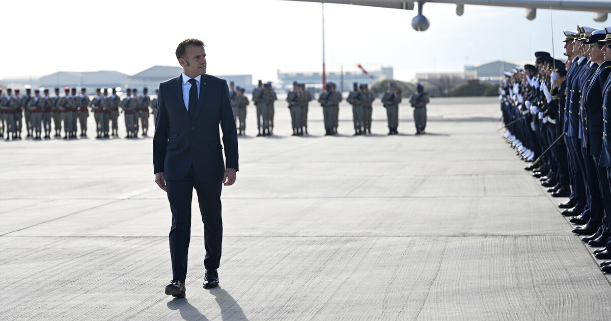 Il gran discorso di Emmanuel Macron sulla forza militare