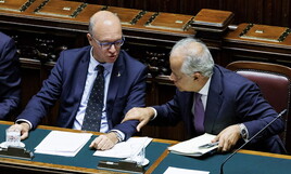 Metal detector a scuola? Solo nelle situazioni più gravi. Ecco la circolare di Valditara e Piantedosi