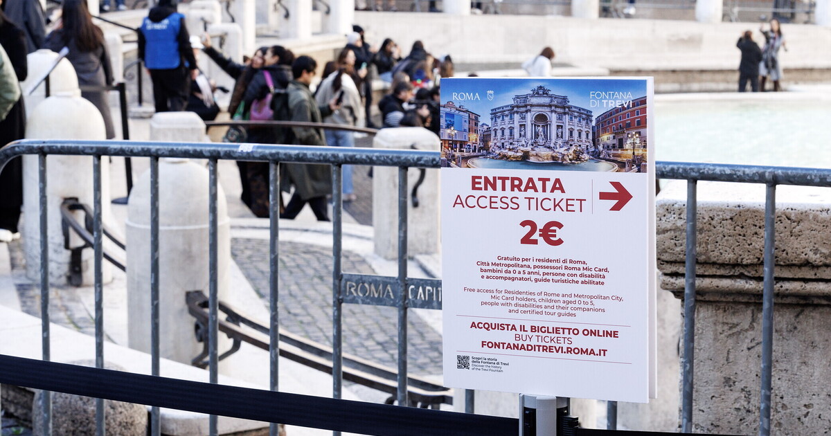 roma fa cassa con la fontana di trevi dal ticket per i turisti attesi 65 milioni all anno