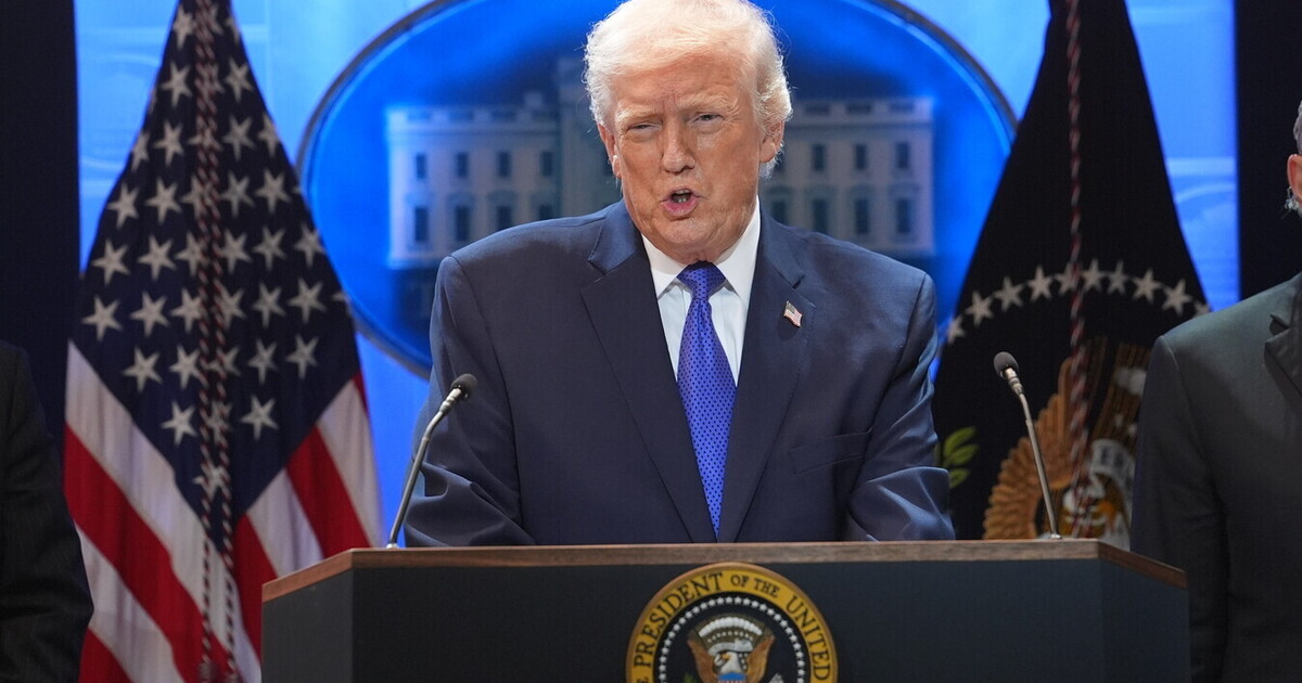 i check and balance funzionano per trump altri guai in arrivo da Ilfoglio.it i check and balance funzionano per trump altri guai in arrivo