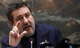 La parabola di Salvini sul caso Rogoredro: da "Io sto col poliziotto" a "Chi sbaglia paga doppio"