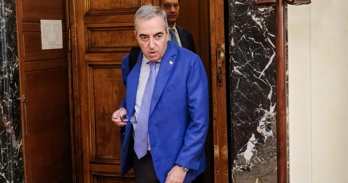 gasparri difende la riforma della rai che non piace al governo intervista da Ilfoglio.it gasparri difende la riforma della rai che non piace al governo intervista