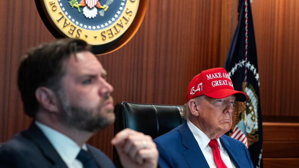 Dall’America First a “decide e poi spiega”