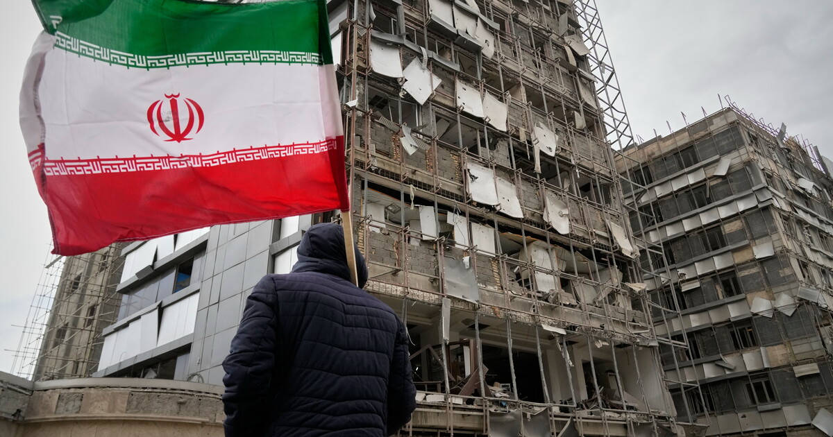 i pacifismi nudi di fronte all8217iran da Ilfoglio.it i pacifismi nudi di fronte all8217iran