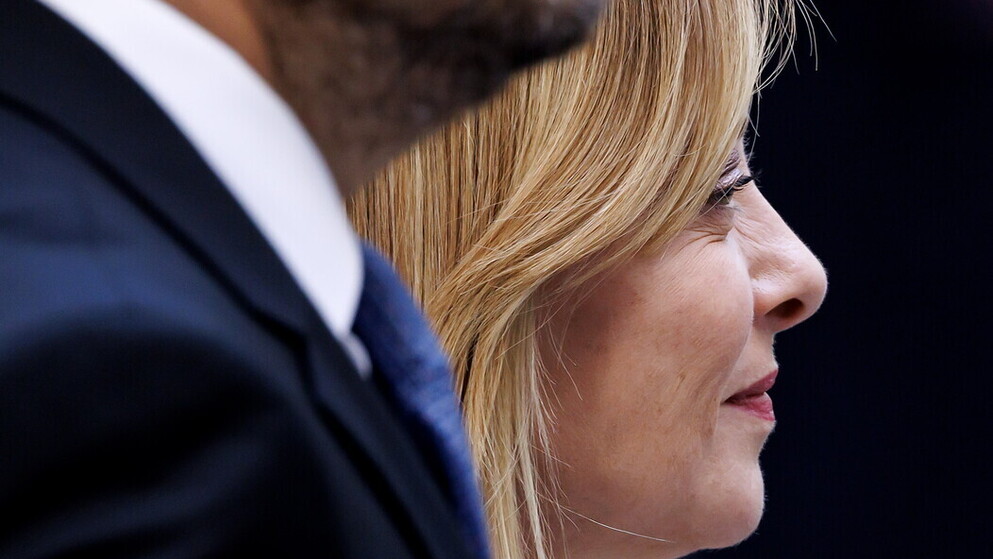 Meloni "comprende" Trump sull'Iran. Gli "avvisi" di Tajani e la scuse di Crosetto. No all'uso di basi italiane