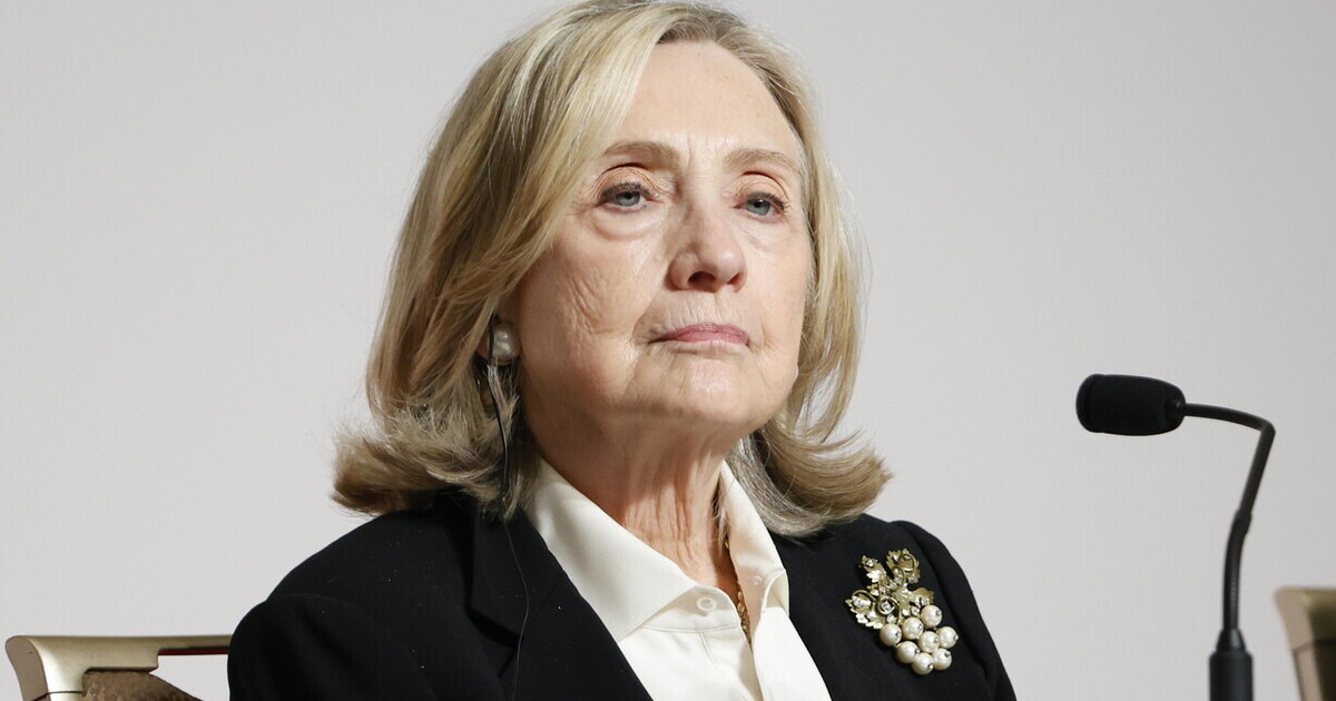 Cazzotti alla Hillary Clinton: ne ha per tutti