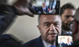 Gratteri arruola Sal Da Vinci nel fronte del No senza accorgersi di aver citato di nuovo un meme falso