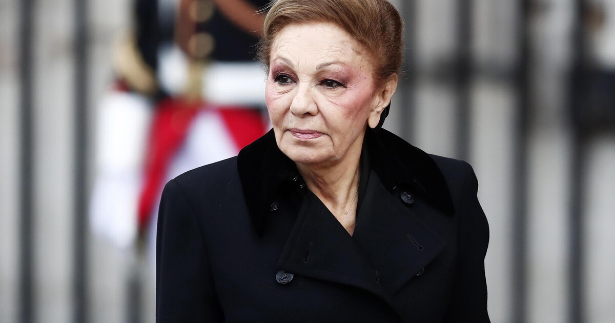 Le mogli dello scià e quelle parodie canzonettiste