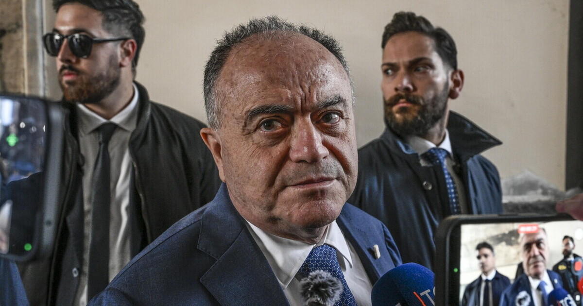 Dal governo ai giornalisti: la solidarietà al Foglio dopo le parole di Gratteri